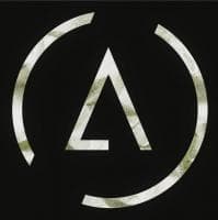 Avari Beauty - www.avaribeauty.com
