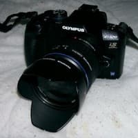 Olympus E-520