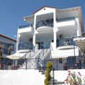 Golden Beach, Emerald Apartments