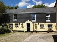 Ivytorr Cottage