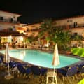 Hanioti, Sarantis Apartments