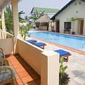 Sihanoukville, Reef Resort